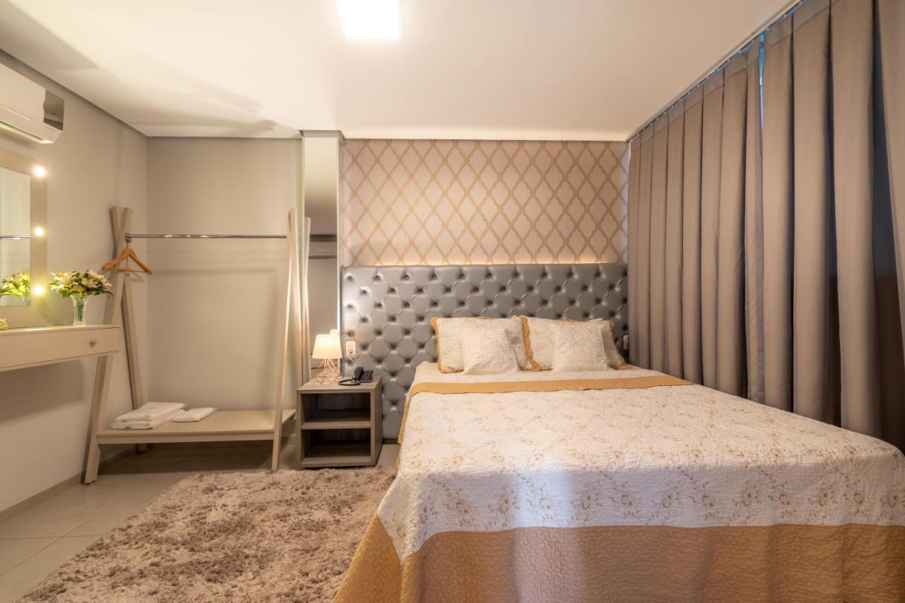 Hotel 103 & Flats 3*