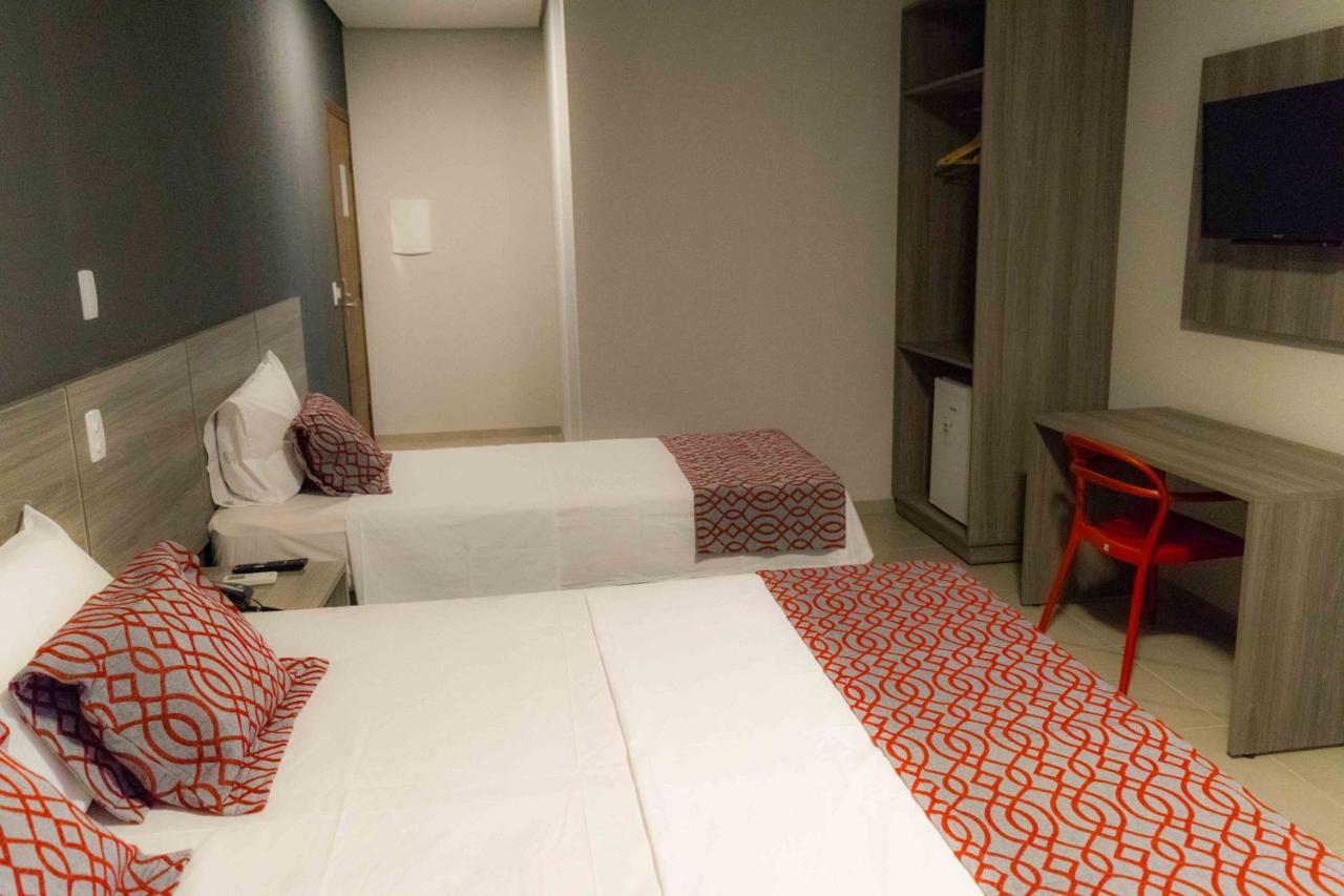 Hotel 103 & Flats 3*